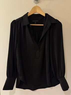 Banana Republic Black Long-Sleeve Collared V-Neck Blouse